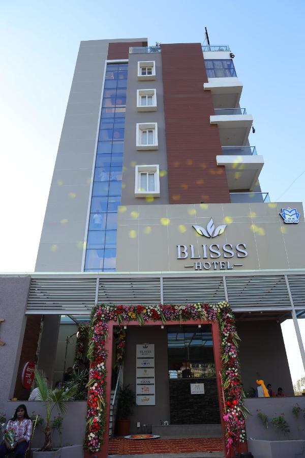 Blisss Hotel Kolhapur Exterior photo